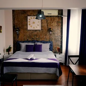 Medellin 2*, Istambul Turquie